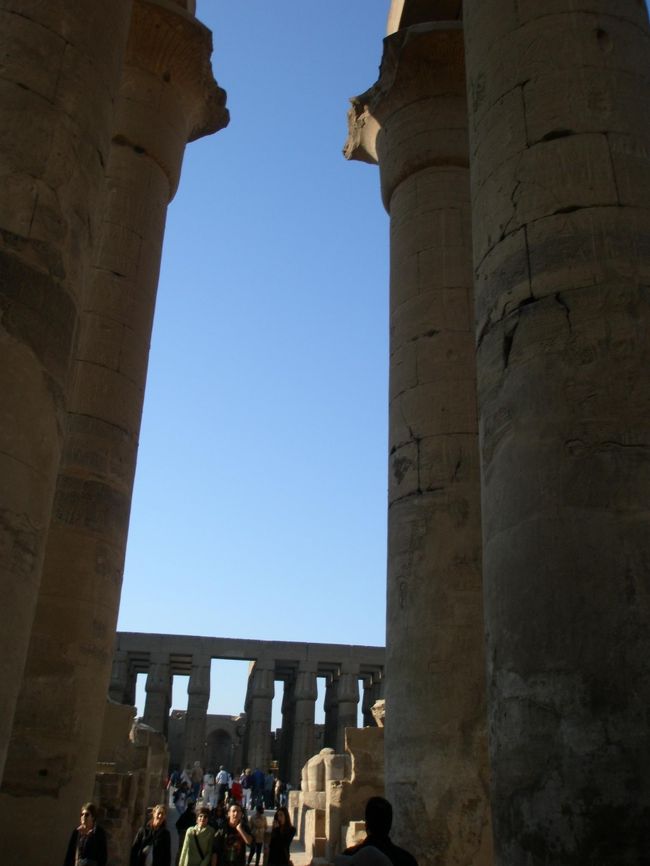 巨大な柱です。