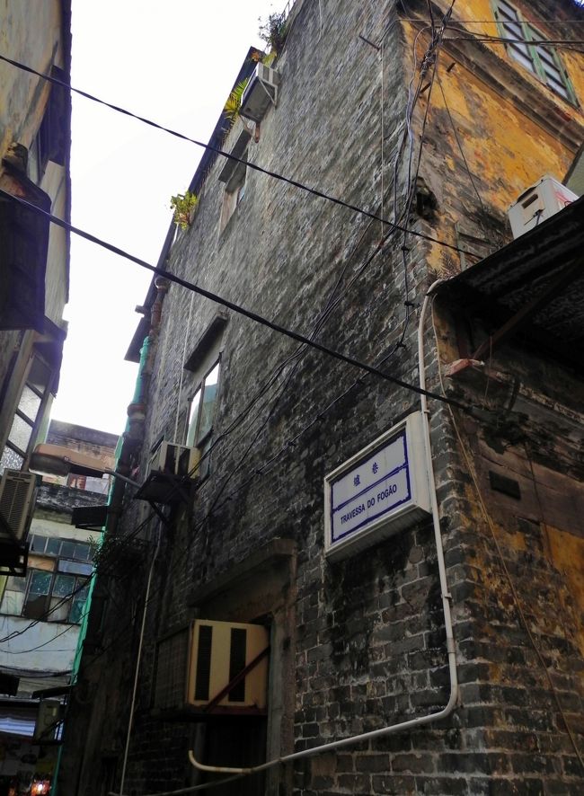 ゆっくり深呼吸<br /><br /><br /><br />ポケットから手を出して<br /><br /><br /><br />そっと広げる