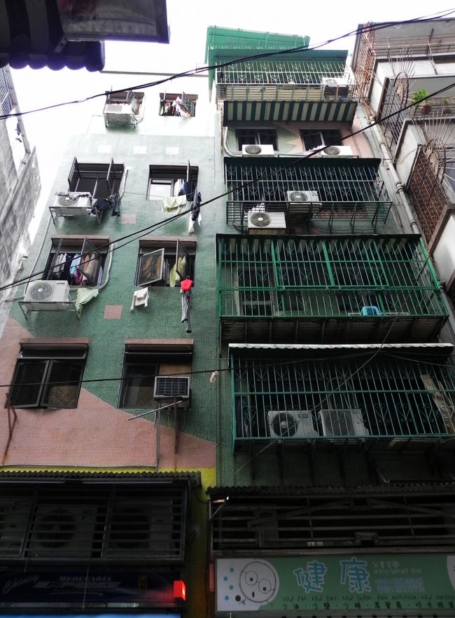 タイルがおもしろい