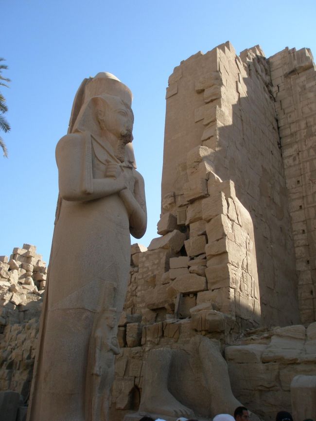 カルナック神殿。