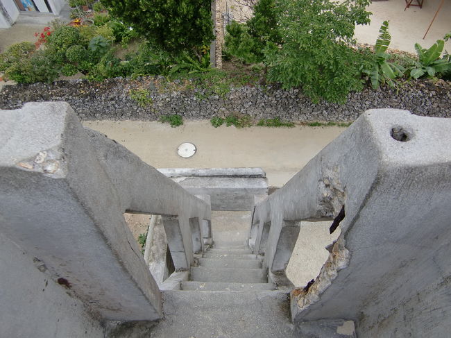 階段の上から見下ろしたところ。<br /><br />いかに急かが分かるかと思います。