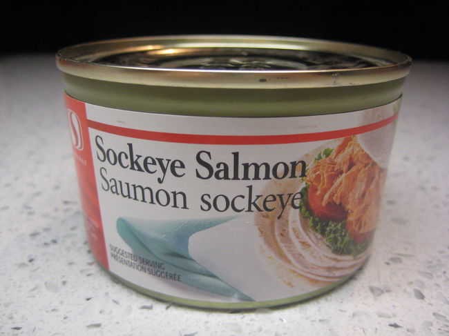ＳＡＦＥＷＡＹで買ったもの。<br /><br />Ｓｏｃｋｅｙｅ Ｓａｌｍｏｎの缶詰＄３．８２。