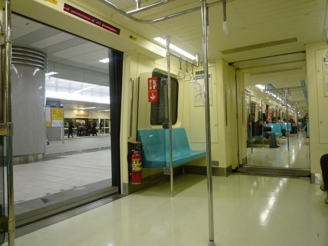 車内全体です。