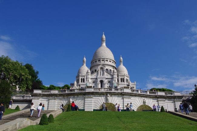 階段の下から振り返ってみると。