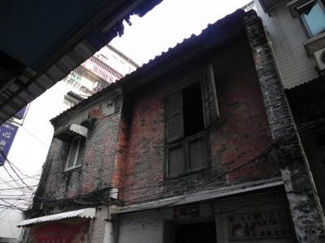 焼け残ったのか？それとも