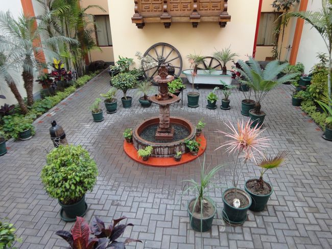 宿の中庭。かわいい。