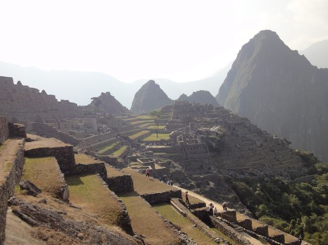 いつもテレビで見ていた世界遺産。<br />目の前にすると、やはりすごい迫力。