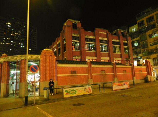 なかなか艶っぽい市場やね<br /><br /><br /><br /><br /><br /><br /><br /><br /><br />