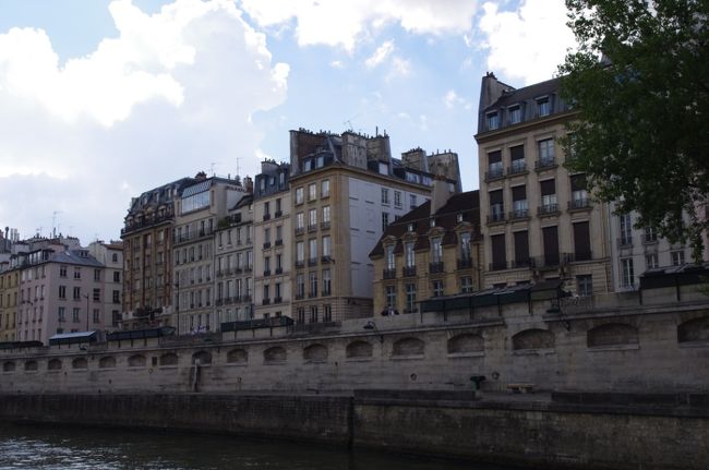 ただの街並みです。