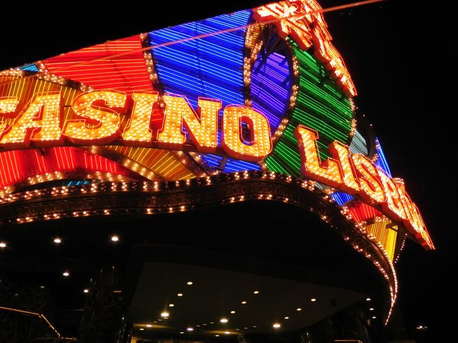 わざとなのかサーヴィス精神旺盛なのかぐるぐる廻ってる<br /><br />リスボア