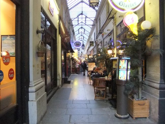 パッサージュって、どれも雰囲気が良くて素敵♪