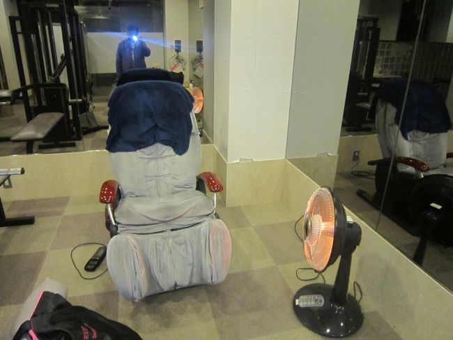 これはＪＯＳＡＮの粗、専用のマッサージ機で〜す。（笑）