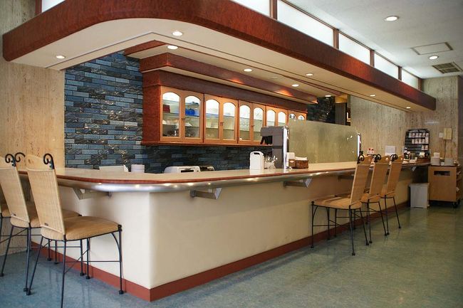 ●ラウンジ ひととき＠名古屋クラウンホテル<br /><br />ウェルカムドリンクがついていたので、一階のラウンジでコーヒーを頂きました。<br />名古屋の街に出て行く前に、ほっと一息です。