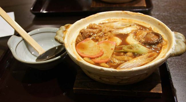 ●辛い味噌煮込みうどん＠まこと家<br /><br />辛いタイプです。<br />激辛な訳ではないので、味を感じながら、美味しく頂けます。