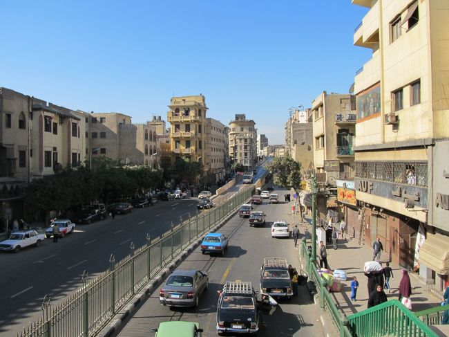 アズハルの歩道橋の上から