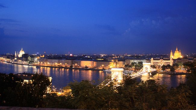 王宮から望むぺスト地区の夜景