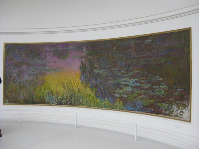 館内はノーフラッシュです。