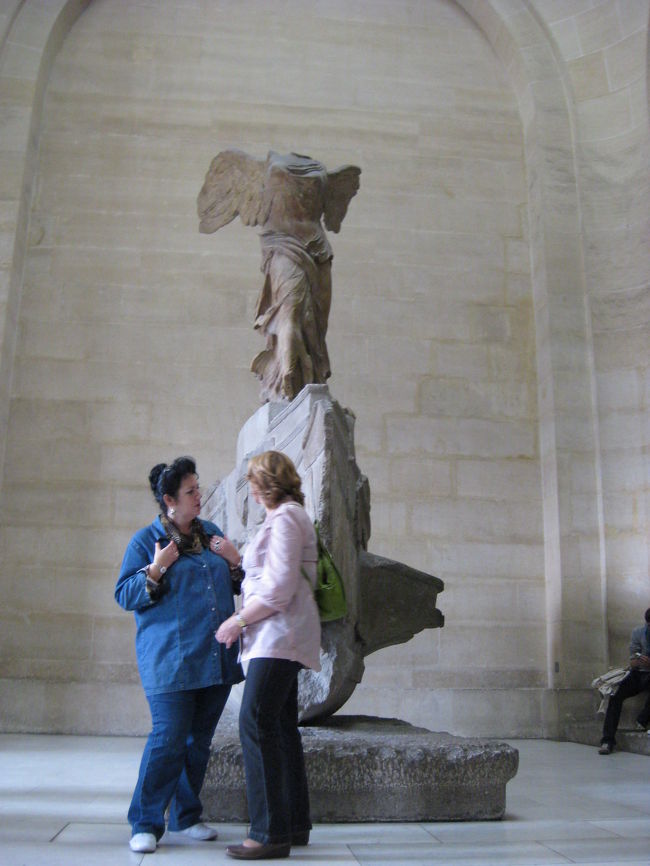 サモトラケのニケです。