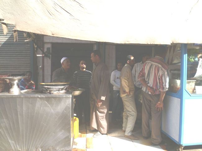 地元のレストラン。