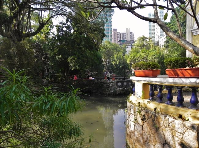 真直ぐしか進めないなんて、んなわけないでしょ