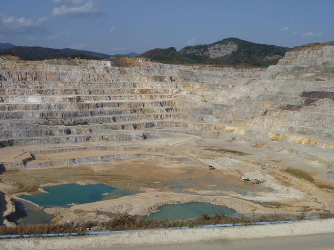 なかなか日本では見られない風景です。