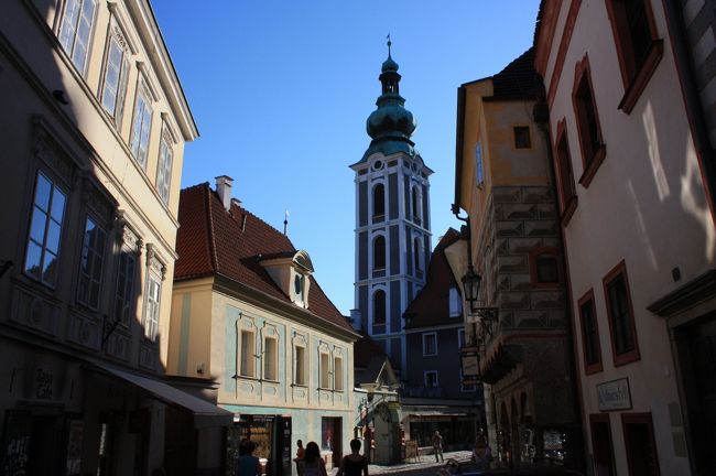 夕暮れの旧市街19：00頃撮影。いい雰囲気の中世の街並みに感動。