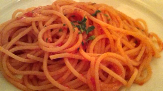 カリエッティエラ。これもなんともいえずバランスのとれている味なんだな〜。ずーとこれでお腹いっぱいにしてもいい感じなんだけど。<br />イタリアンって、ガツン！と味の濃いものが多いと思っていたんだけど、ここのお店は優しいんだよね〜。かといって味の過不足はなし。全部の味が丁度心地いいって、なかなか難しいと思うんだけど。