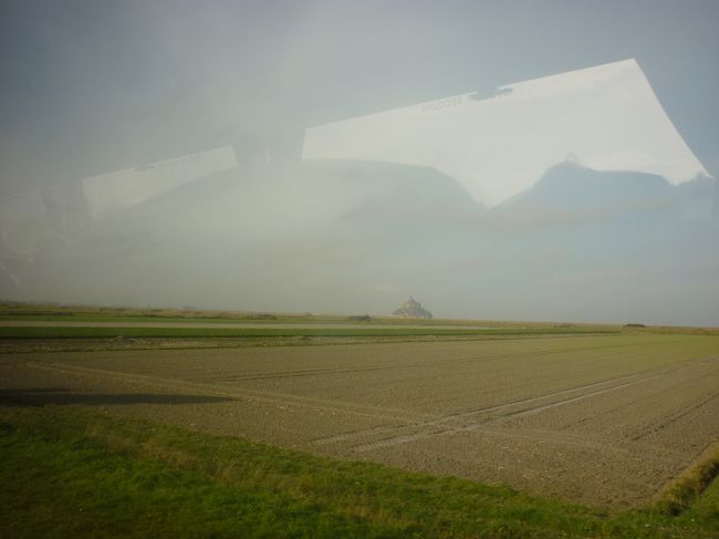 見えてきましたー！<br />モンサンミッシェル