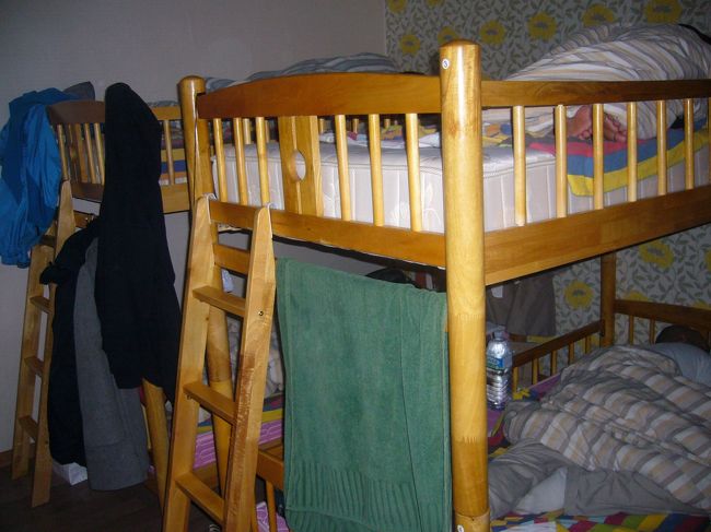 ドミトリー。<br />韓国人と台湾人と国不明な黒人と一緒の部屋だった。