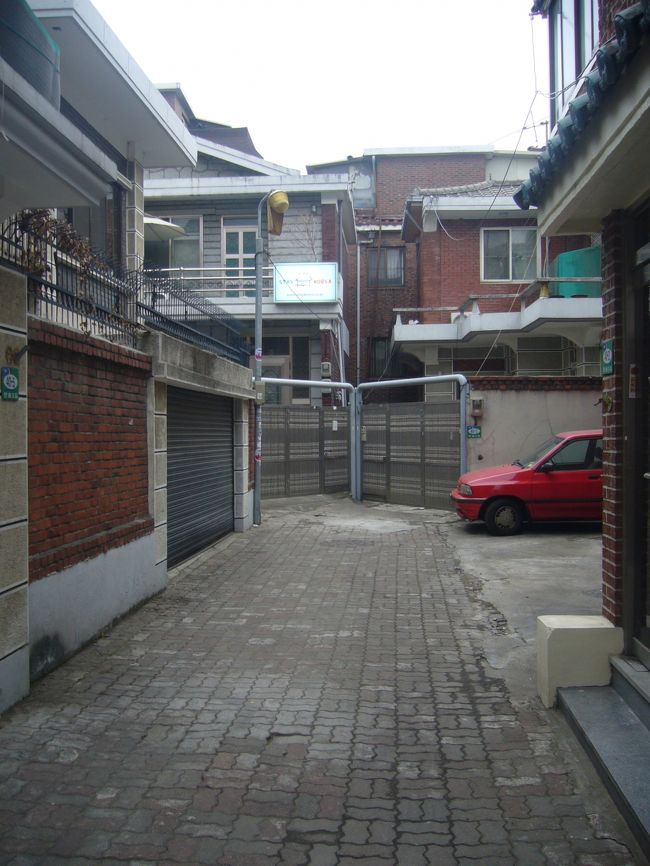 ホンデにある、STAY KOREAというゲストハウスに泊まった。<br />オンマがすごく優しかった