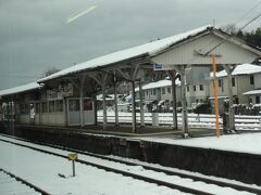 広島から１時間半ほどで終点三次駅に到着