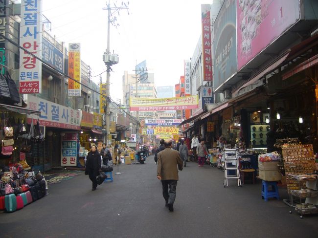 朝早かったので思ったより人が少なかった。