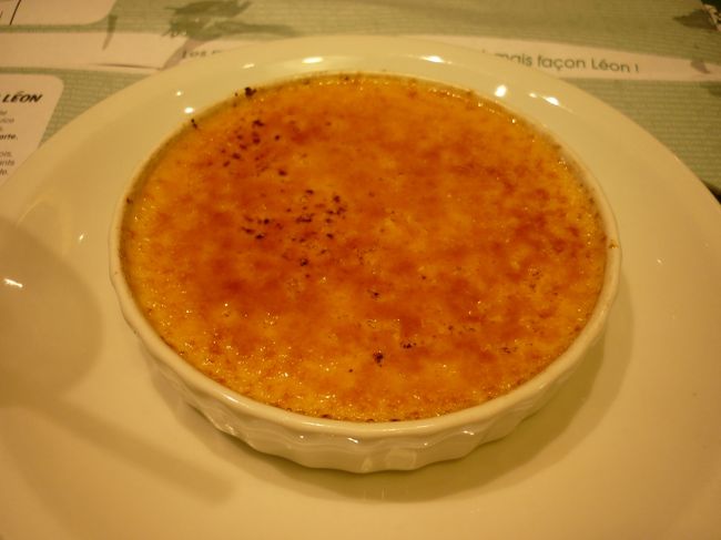 デザートのクレームブリュレ<br /><br />帰りにモノプリでビールと<br />お惣菜のパテ