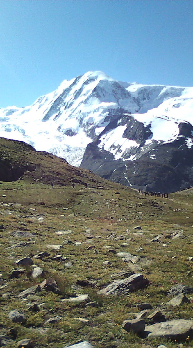 昨日も、天気が良ければ絶景がみれたのかなぁ…。<br />でも、今日のハイキングのオプション申し込んでホント良かった〜<br />