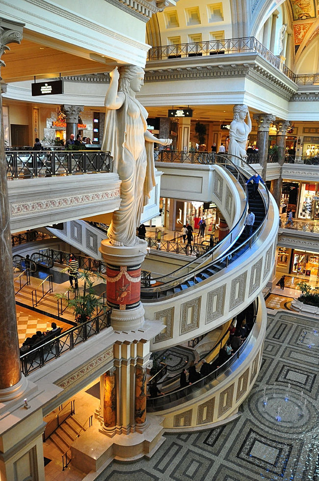 ２４日　１２：４０<br /><br /><br />ずいぶんとラスベガスは変わったなぁ