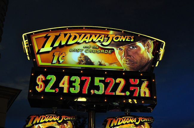 ２４日　１７：２１<br /><br /><br /><br />インディージョーンズのスロット