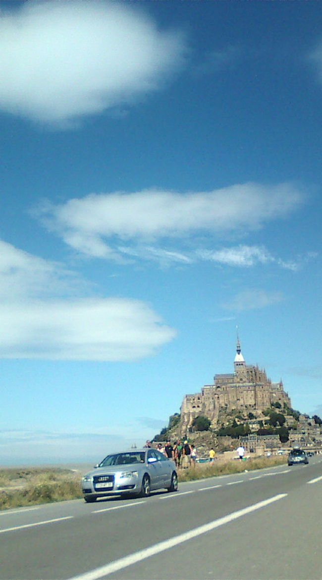 モンサンミッシェルもツアーに入っていました。<br />パリからはえらーーーーーーーーい遠い。<br />ここにまた行くなら日帰りはもうしたくありません。