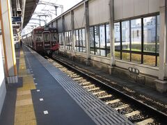 ■阪急電車に乗る
続いて阪急電車に乗り、梅田に向かって２駅。