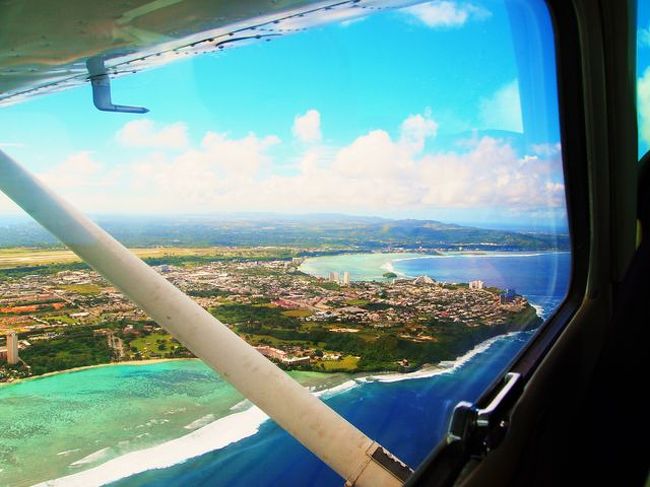 ２日目はセスナに乗って島内観光