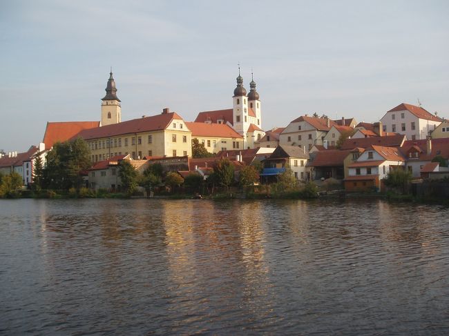 もっと教会に近づくと、さらに素晴らしいです！驚嘆します！