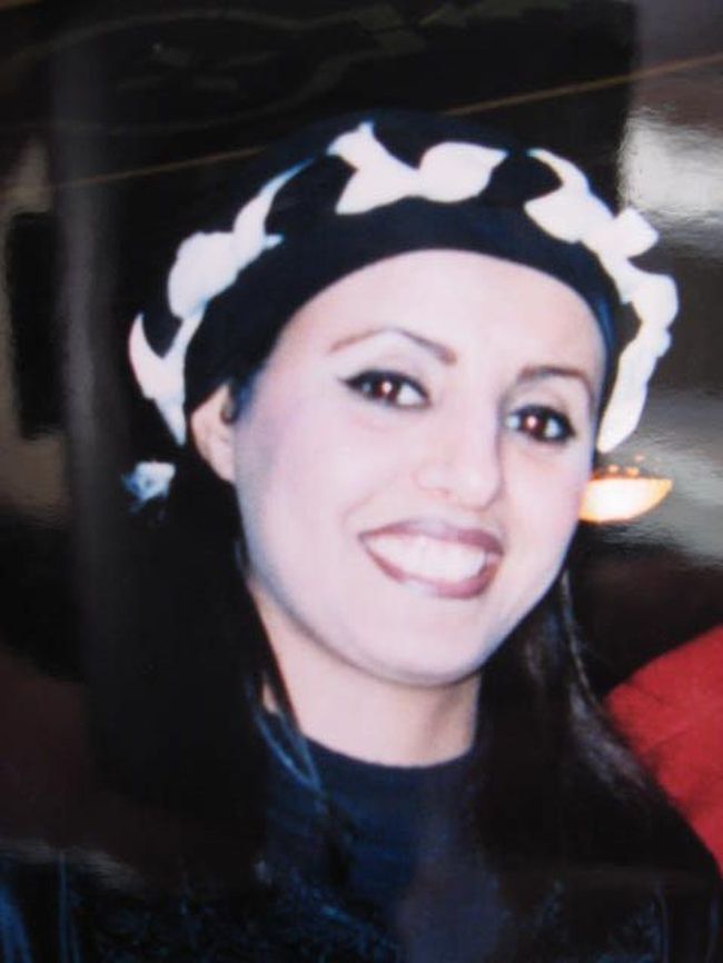 オマケ。<br /><br />モロッコのべっぴんさん。<br />お化粧バッチリで濃ゆ〜い感じがグッド！でした。<br /><br />