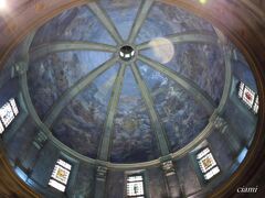 サン・セバスティアーノ教会、前来たときは、天井の青さとセバスティアーノさんにだけ目がいっちゃった。

