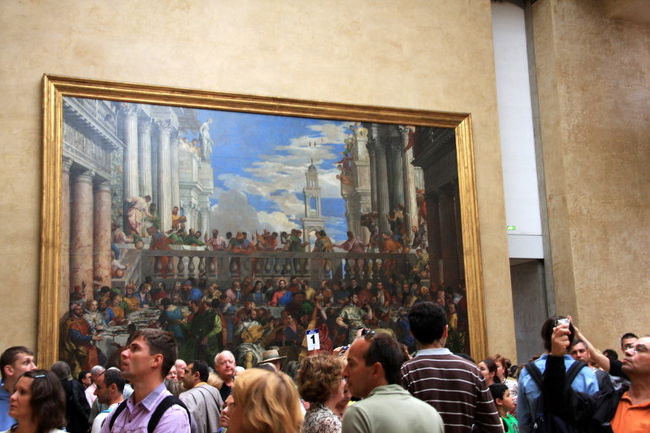 人の群がるこの作品はパオロ・カリアーリの『カナの婚宴』