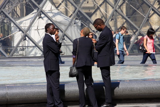 フランソワ1世は戦争好きで、しょっちゅう戦争を行っていたそうですが、ノビアの戦いに敗敗れ、捕虜として捕らえられてしまい、パリ市民達は保釈金を集め、パリで暮らせるようにしてあげたそうです。<br />でも、敗戦国の国王は、宮殿を建てる資金がなく、そこで思いついたのは、宝くじだったのだったそうです。<br />