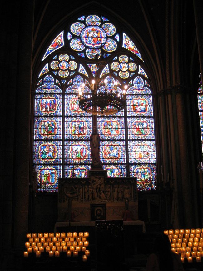 そして、オルガンコンサートとミサに参加。<br />とてもすばらしかったです。<br />どうすばらしかったかというと、違う文化を知るたびに感じるすばらしさです。<br />うまく言えなくてすみません。