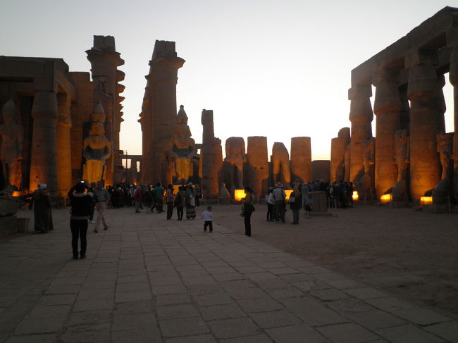 ルクソール神殿