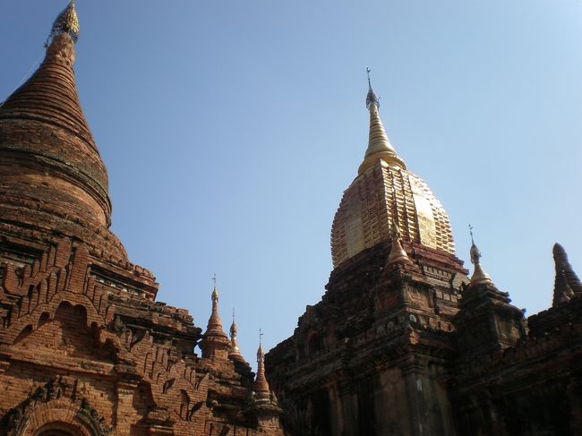 とりあえず、適当に走ってたら、着いたお寺。<br />名前が分からない。<br /><br /><br />でも、一番落ち着ける、好きなところでした。