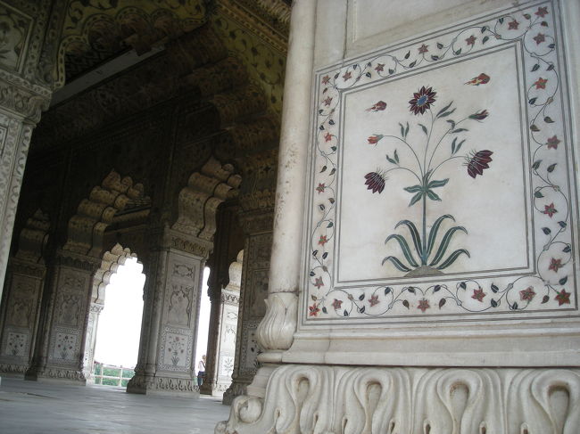 彫刻？がとても美しい