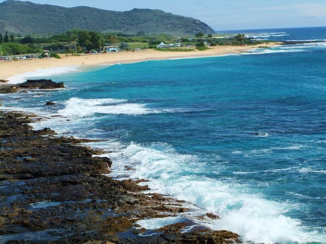 ハロナ潮吹き岩。