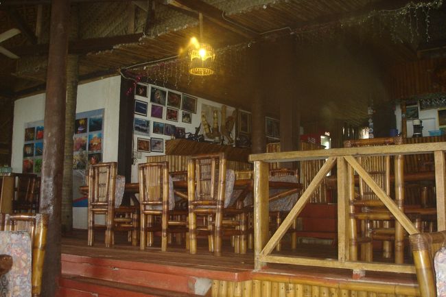 SANPAGUITA RESORTのレストランでランチです